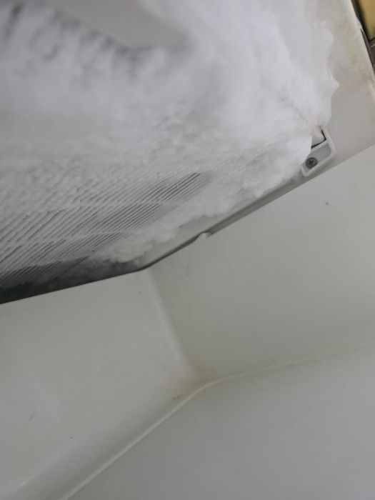 Холодильник рабочий