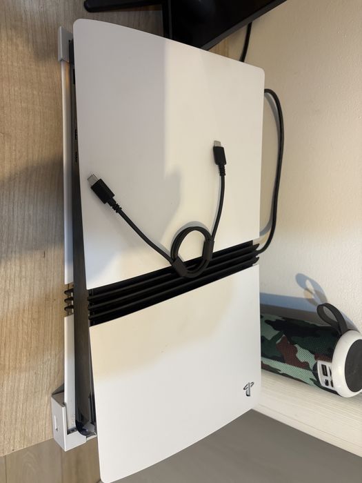 Vand Ps5 Pro 2 TB