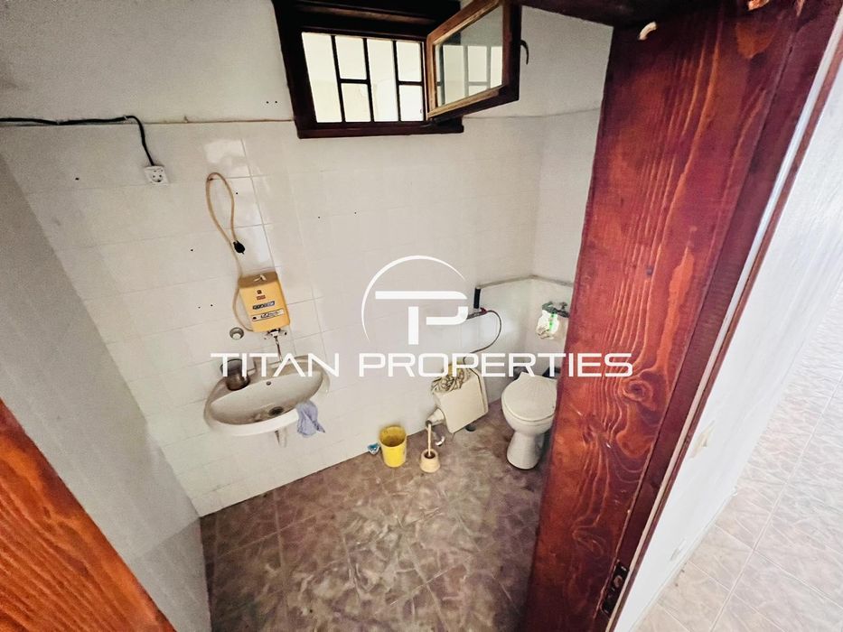 Дава се под наем Магазин в Бургас, Център - 189 кв.м за 612 € - Снимка #5