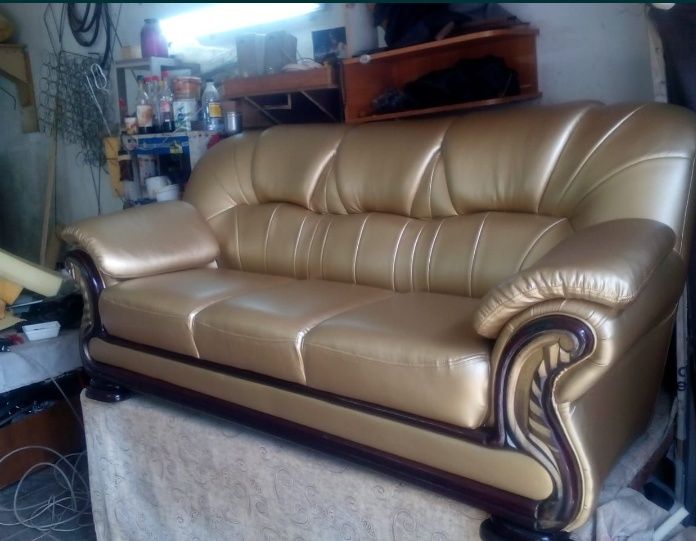 Перетяжка мебели