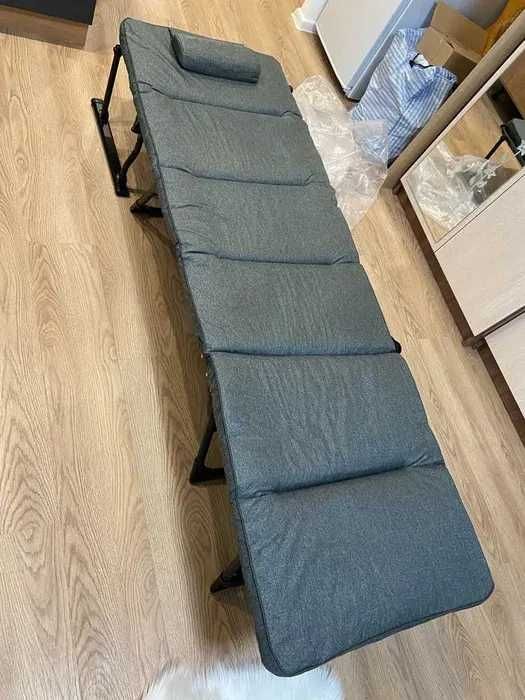 Раскладушка шезлонг,кресло-кровать с матрасом
