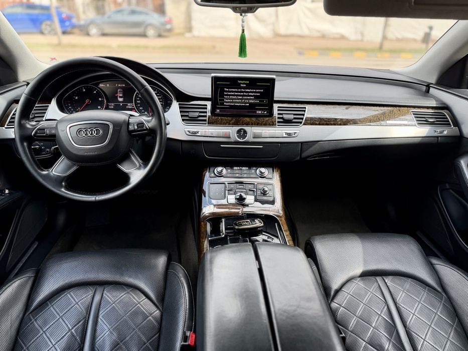 • Audi A8 3.0 Quattro / Matrix / Parc Auto • Posibilitate Rate •