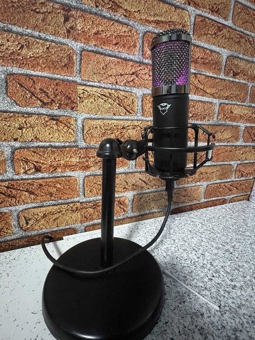 Microfon Gaming Trust GXT 256 Exxo RGB USB de birou