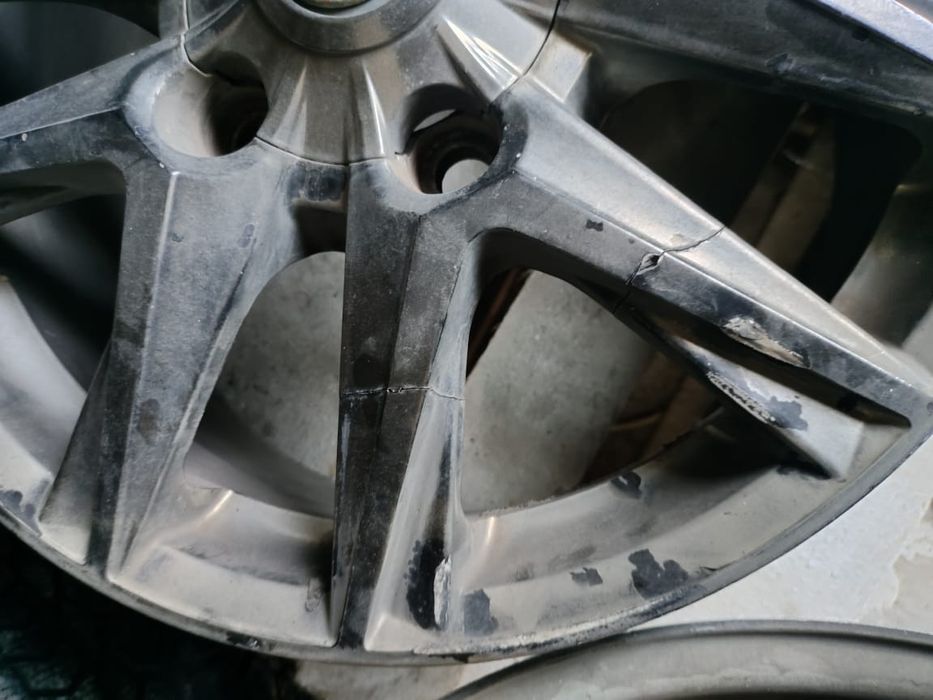 Диски 18 бу 4 шт