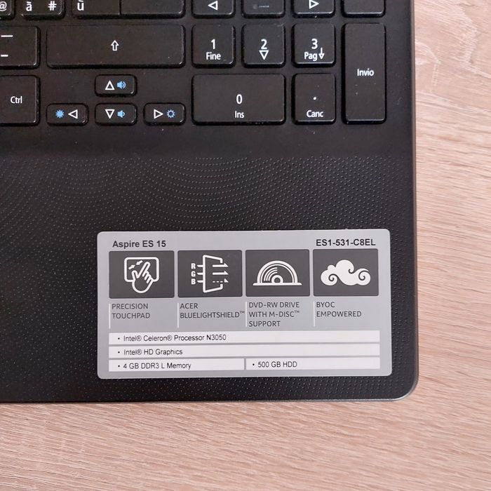 Vand laptop Acer