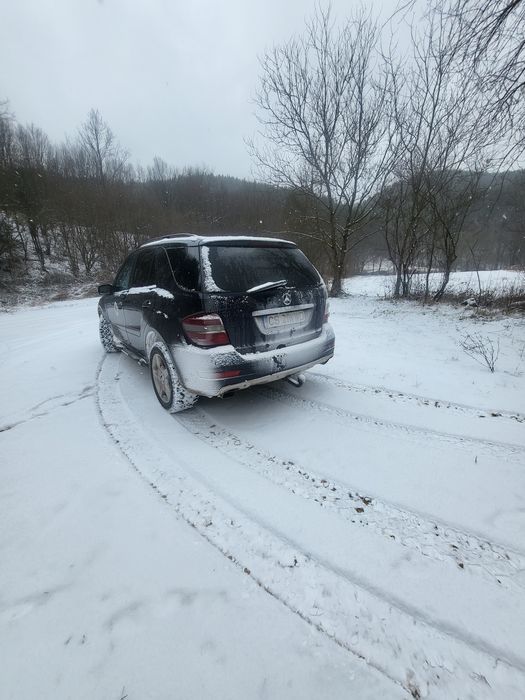 Mercedes ml 400 la schimb