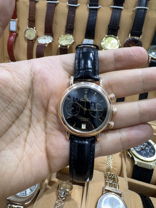 Женские Часы Chopard С Бриллиантами 750Пробы