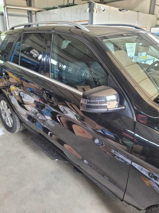 Pavilion Mercedes ML W166 2015