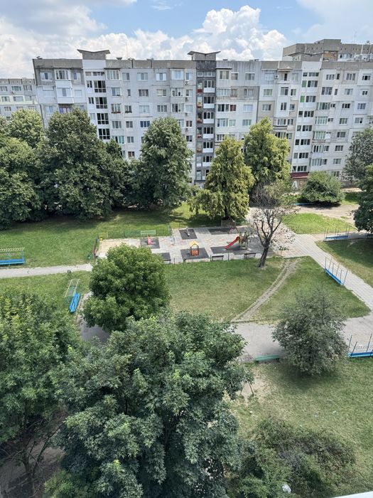 Продавам двустаен апартамент