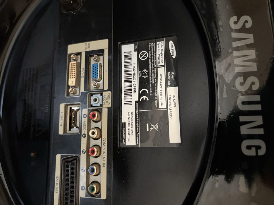 Телевизор + монитор Samsung 20” (HDMI) – 2 в 1