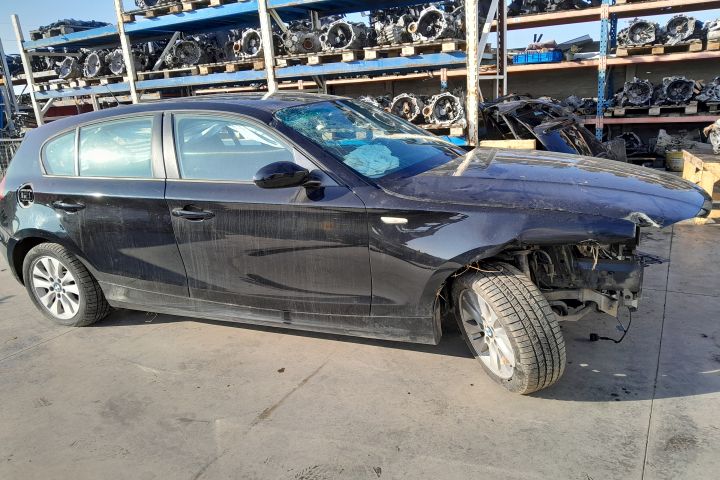 Dezmembrez BMW Seria 1 E81/E82/E87/E88