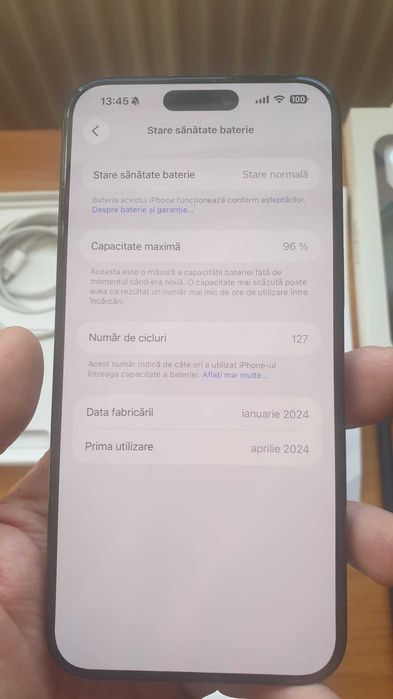 Ocazie! Iphone 15 PRO MAX Titanium Black 256 GB, 2 huse, baterie 96%!