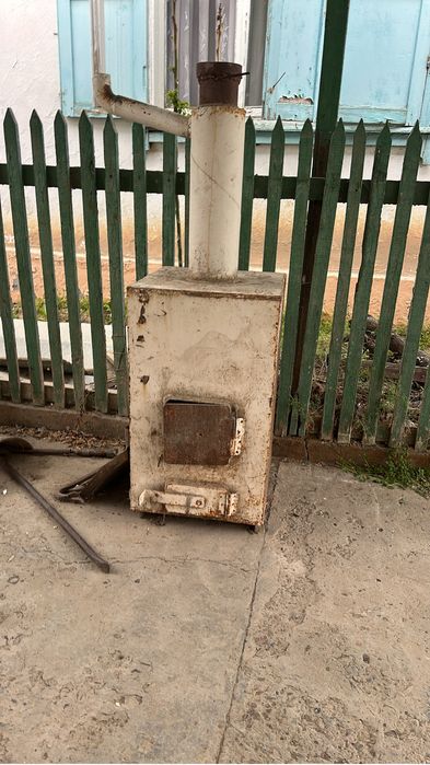 Продам печку на твердом топливе