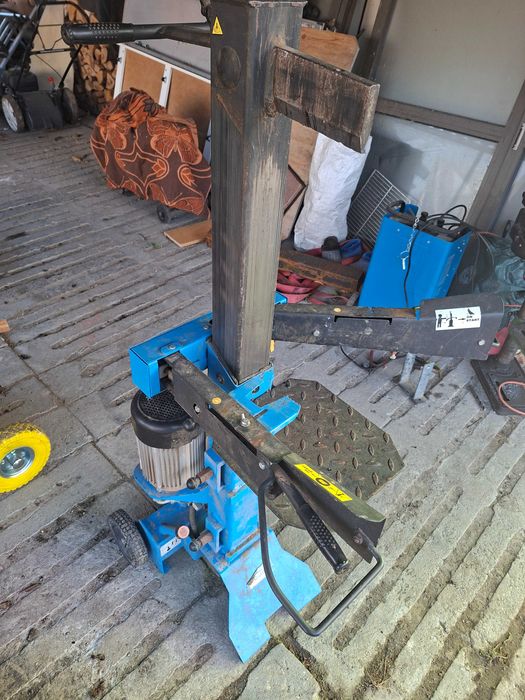 Despicator de lemne Trifazic 400V 6 T sau monofazic 230V
