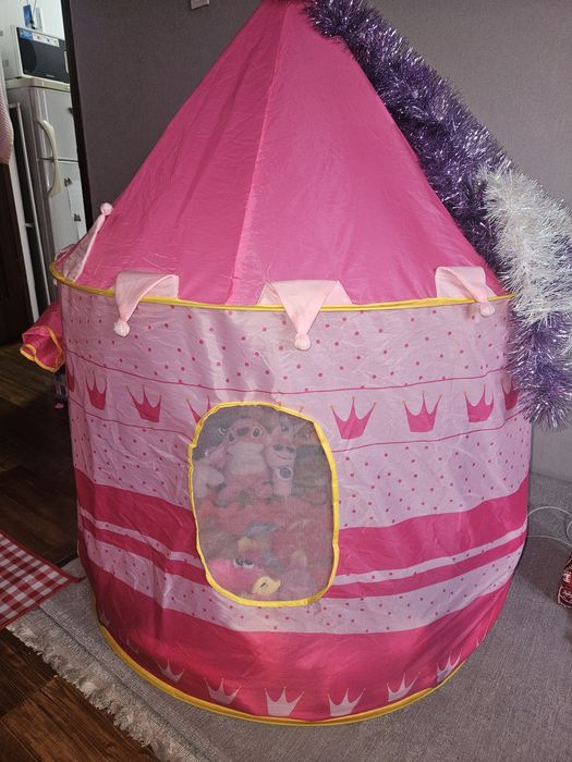 Продам палатку  детскую.