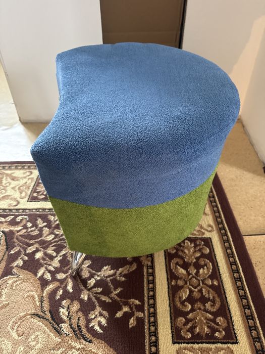 Пуфик мягкий интересной формы