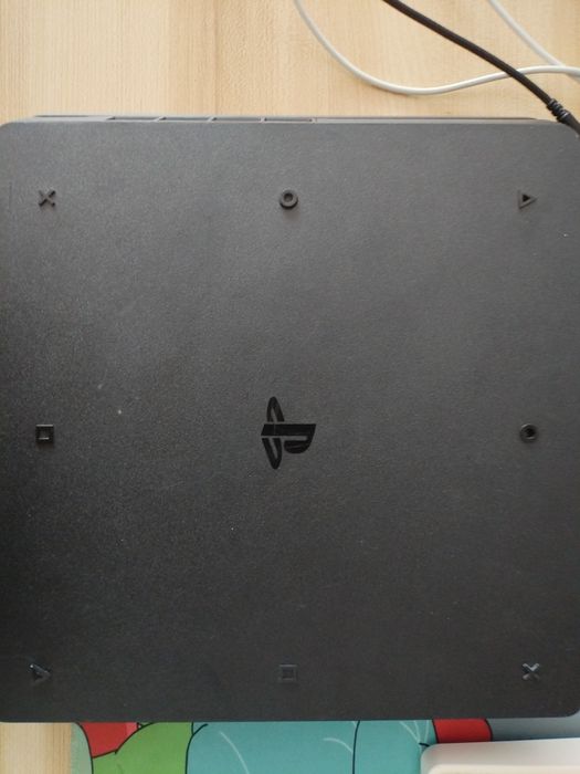 PS4 slim 500 гигабайт