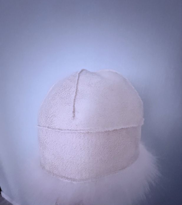 Продам      шапку     новую