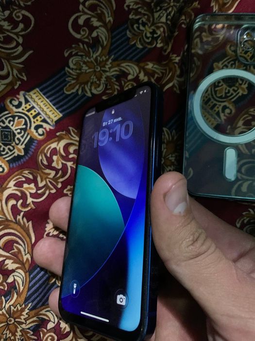 Iphone 12mini sotiladi