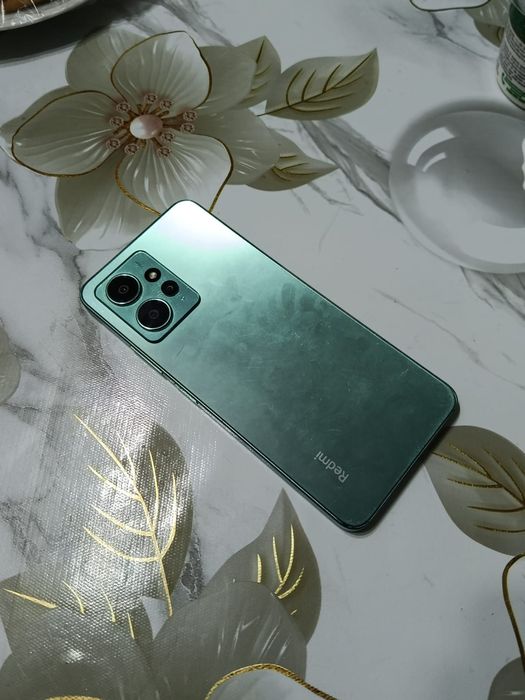 Обменяю редми нот 12