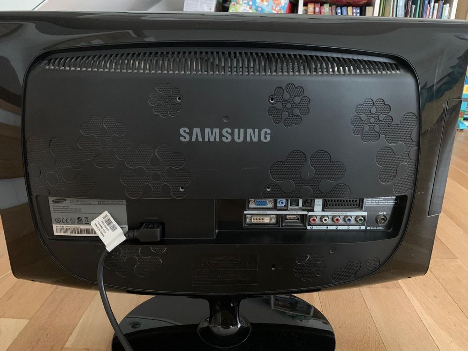 Tv Lcd si Monitor Samsung Syncmaster 2333HD 23 inch 1080P FullHd