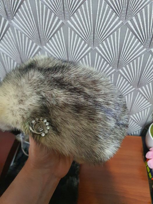 Шляпы шапки разные