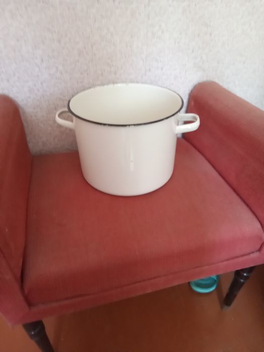 Кастрюля эмаль белая 5литров