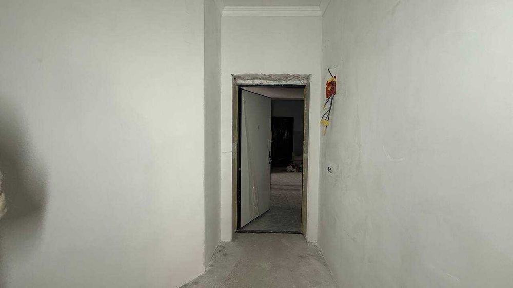 Медиапарк Шахар хокияти 1 қаватда 2 хонали квартира сотилади. ID: 1605