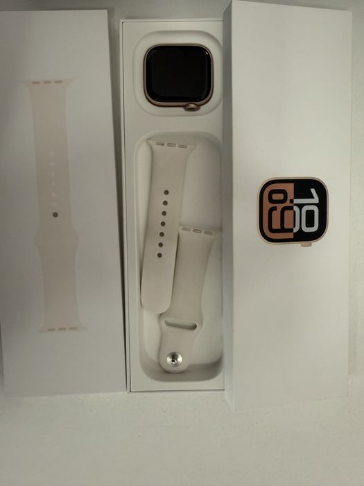 Smartwatch Apple Seria 10 42mm GPS Rose Gold ca nou