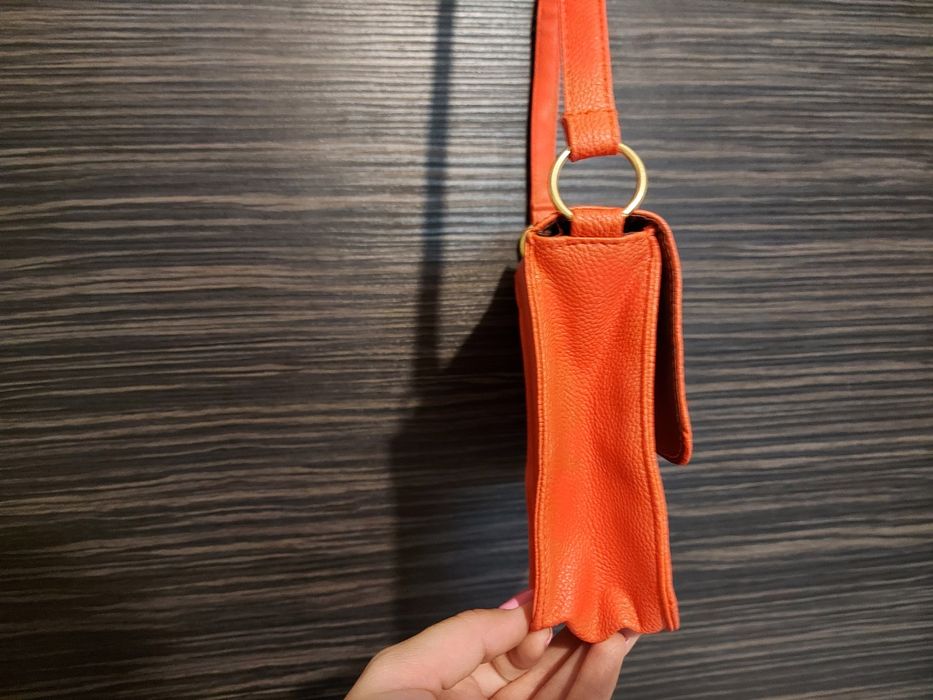 Малка чанта с дълга дръжка - корал