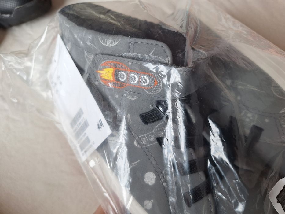 Нови топли кецове размер 29