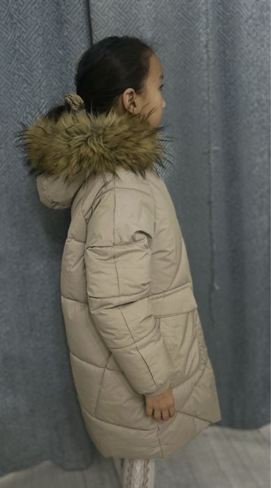 Срочно! Зимняя куртка для девочек