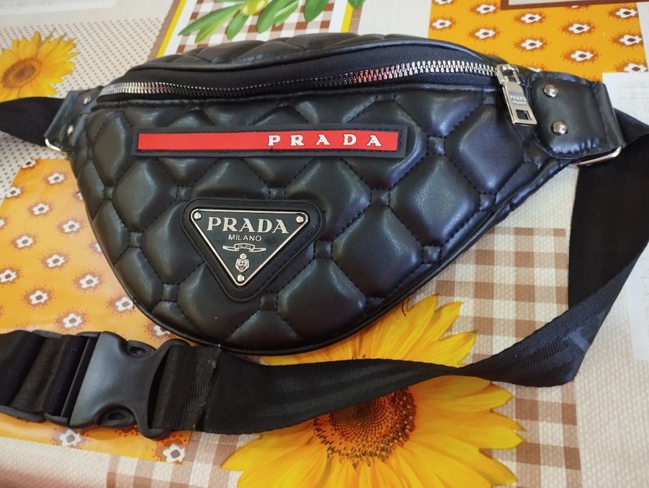 Мъжка чанта Prada