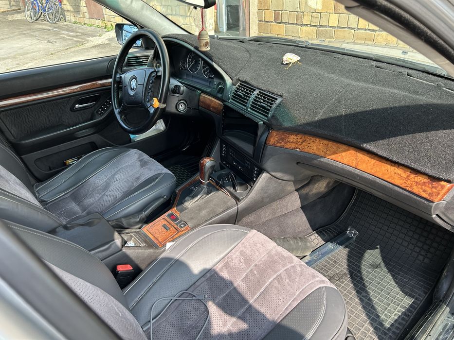 Бмв е39 туринг в хорошем состоянии