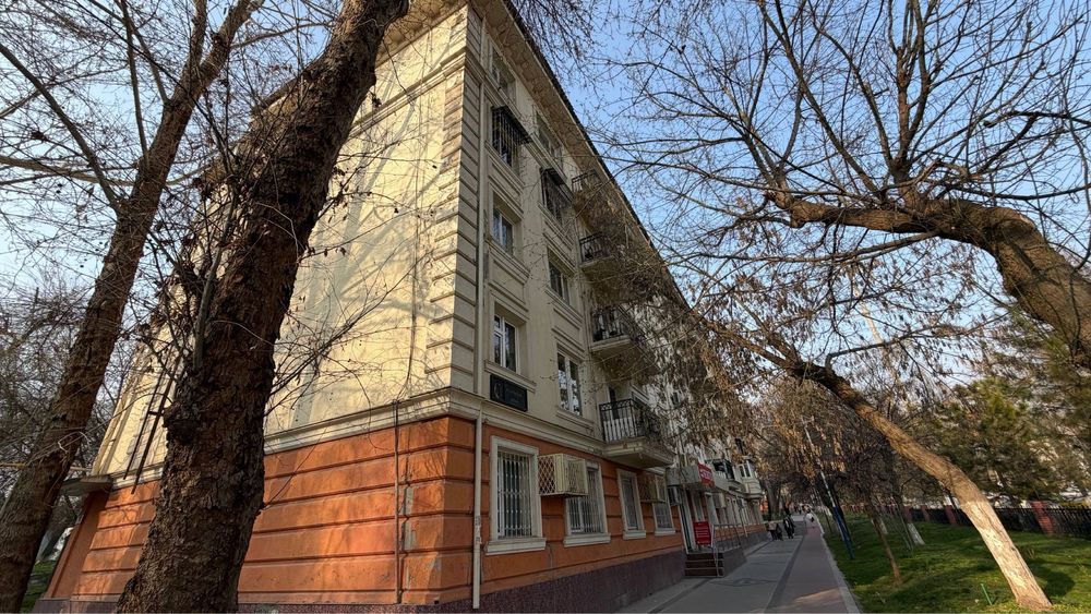 СРОЧНО Буюк Ипак Йули — 3-комнатная квартира