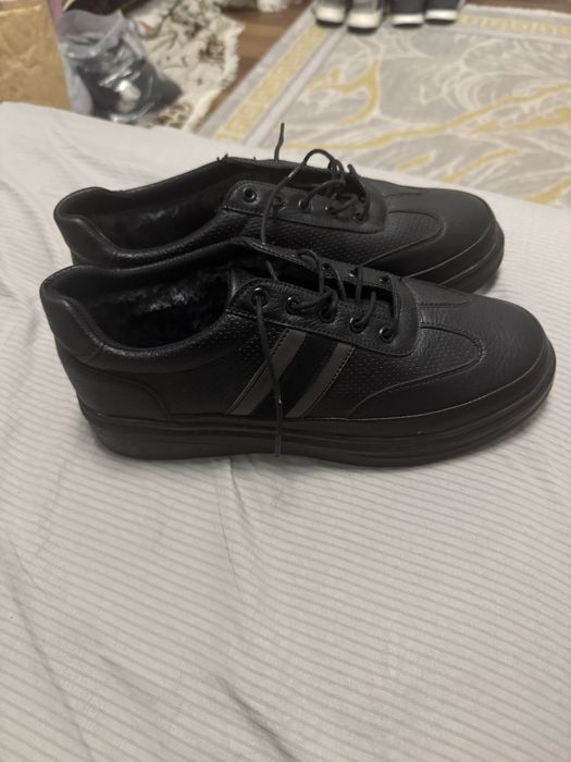 Продается зимняя обувь с мехом