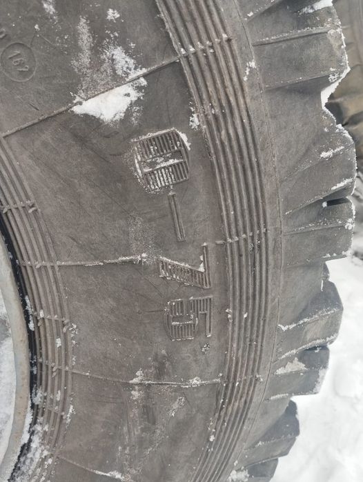 Шины 12.00R20 с дисками