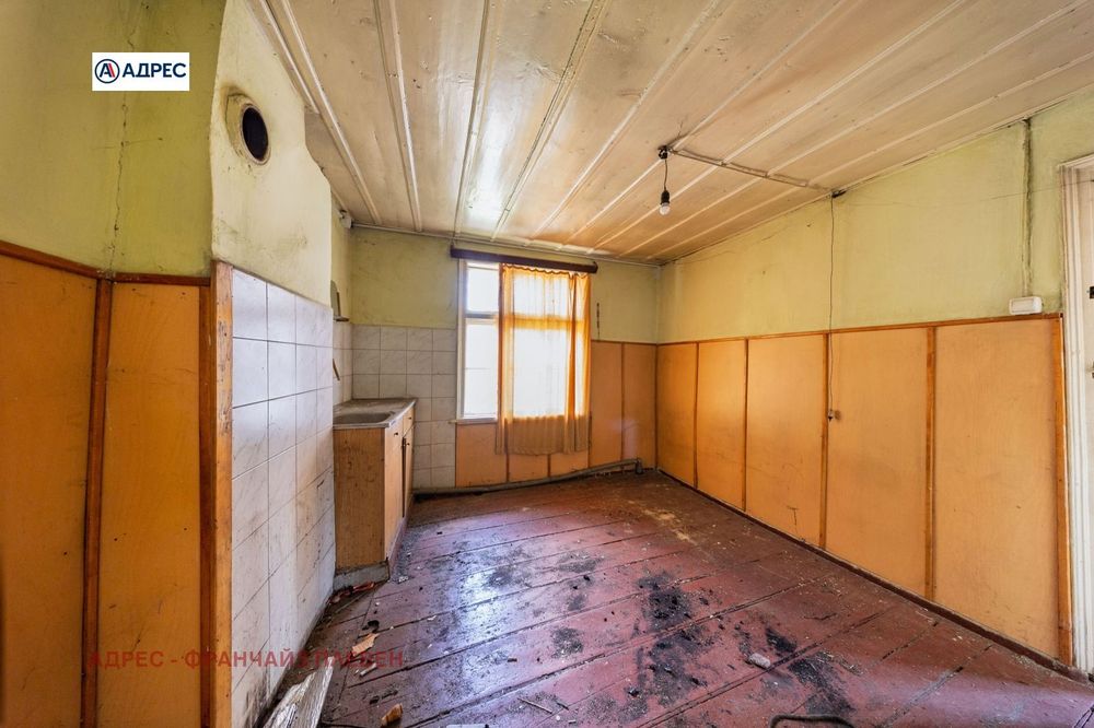 Къща в Ловеч, област-гр.Троян площ 150 цена 59300