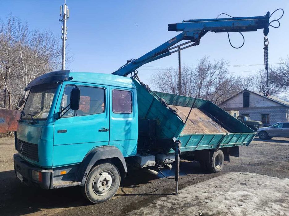 Спецтехника Мерседес 814