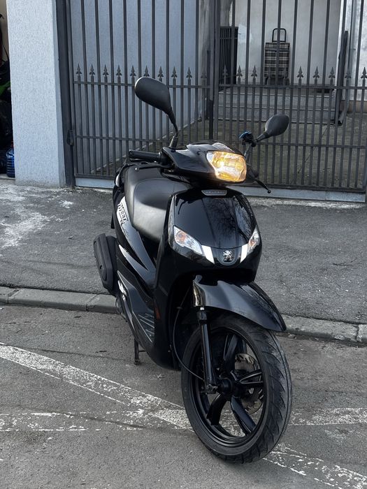 Scuter   Peugeot Tweet 125i  SBC  2020