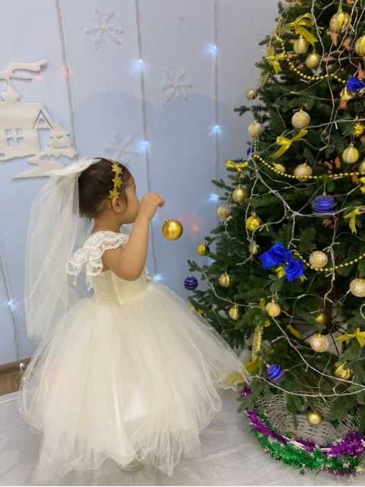 Пышное платье на 3-4 годика