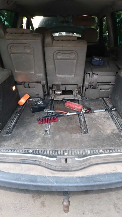 Renaul Espace 2.2L An 2004