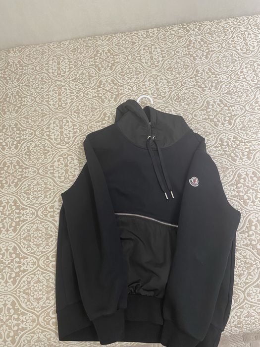 Худи moncler оригинал продаю дешевле