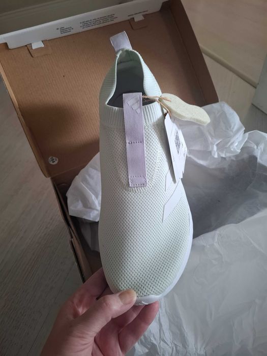 Кросовки женские