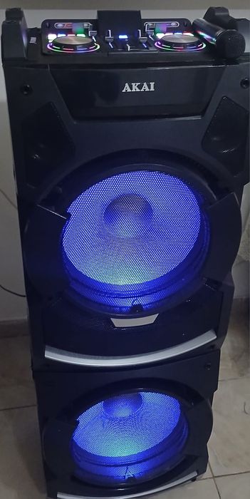 Vand boxa AKAI!! Banesti • OLX.ro