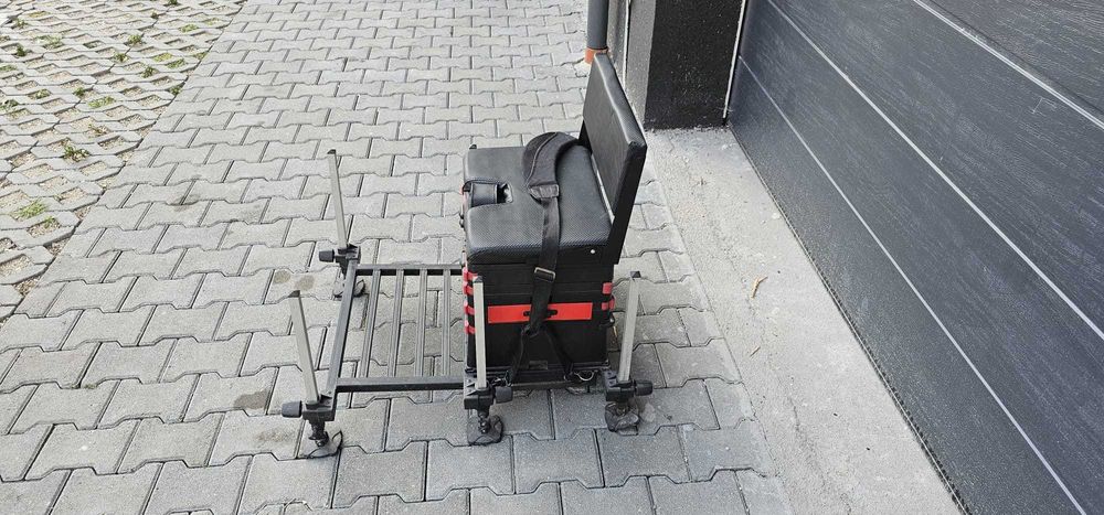 Аvanti modulite fishing box Риболовен стол/кутия 6 в 1