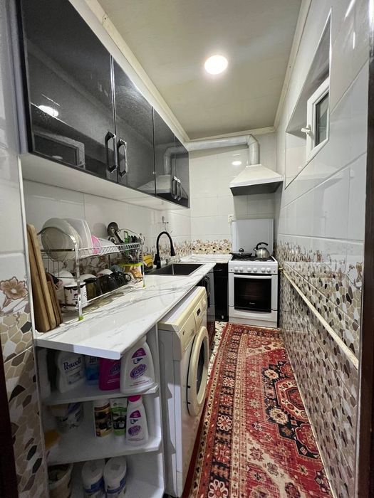 Продаётся 4-х комнатная квартира на Массиве Кушбеги, в дол дороге