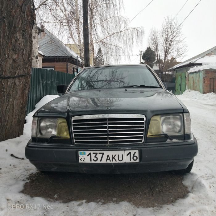 Продам Мерседес 124 купе.