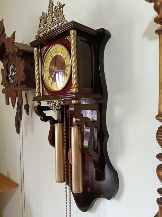 Ceas de perete cu pendul model olandez