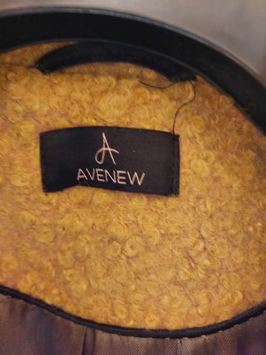 Елегантно дамско палто Avenew